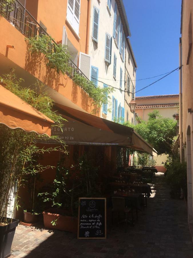 Appartement Les 12 Sables à Le Lavandou Extérieur photo